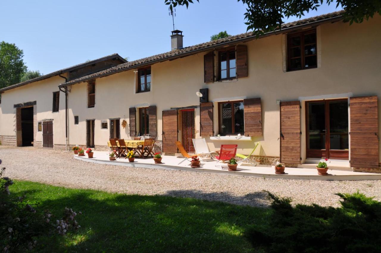 Bed and Breakfast Ferme Passion Saint-Trivier-sur-Moignans Exterior foto